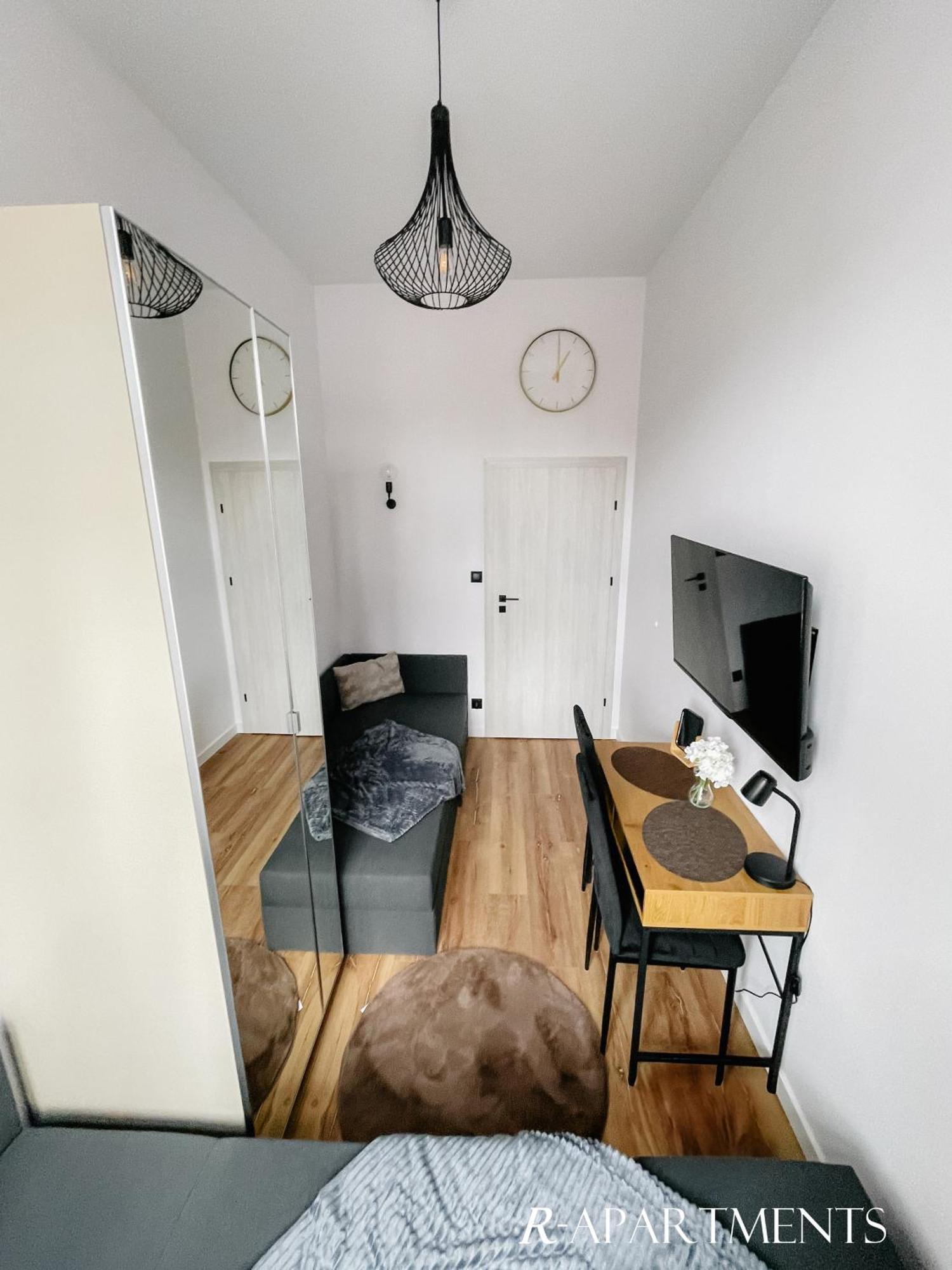 Apartment R-apartments *