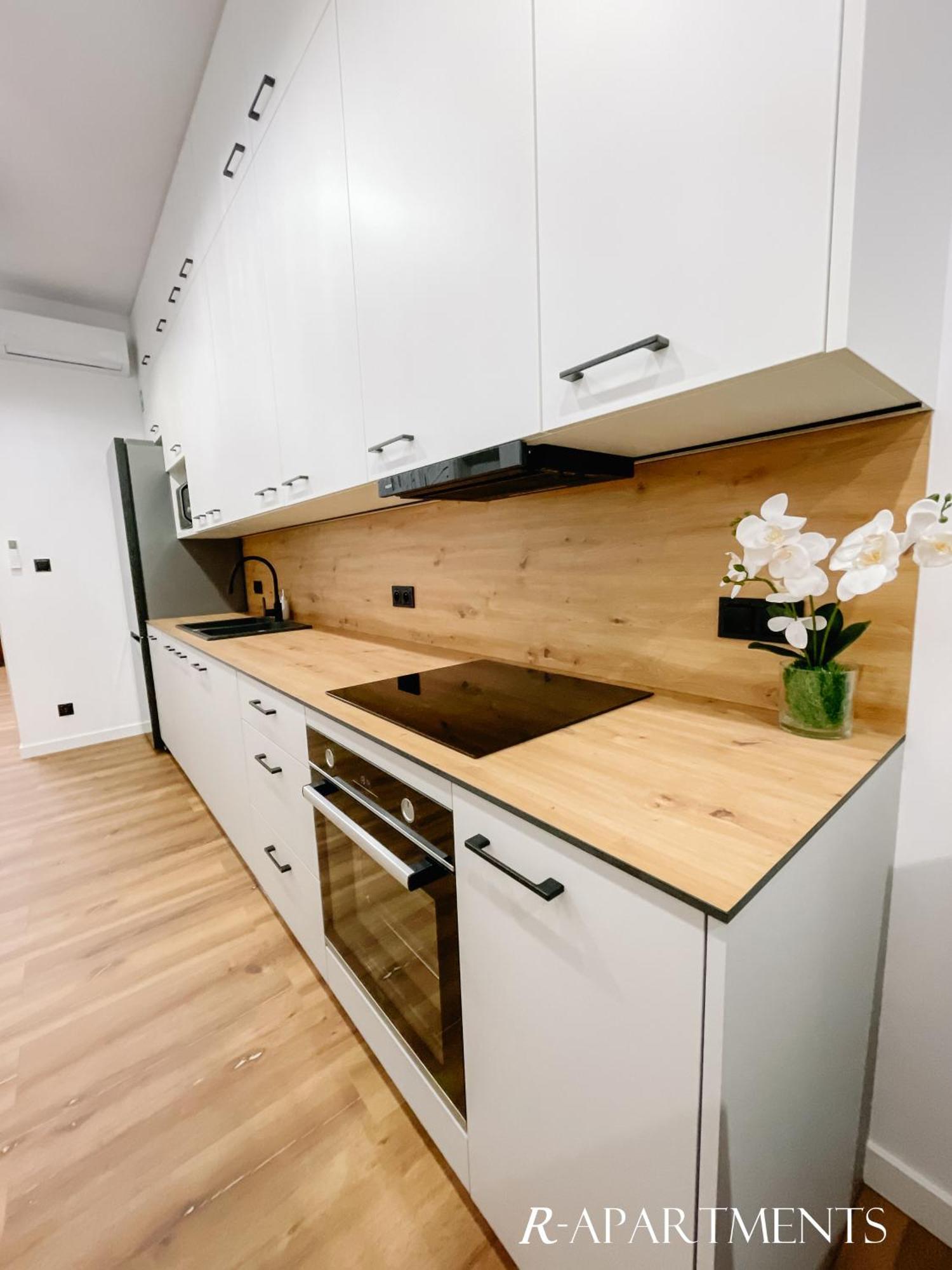 Apartment R-apartments *