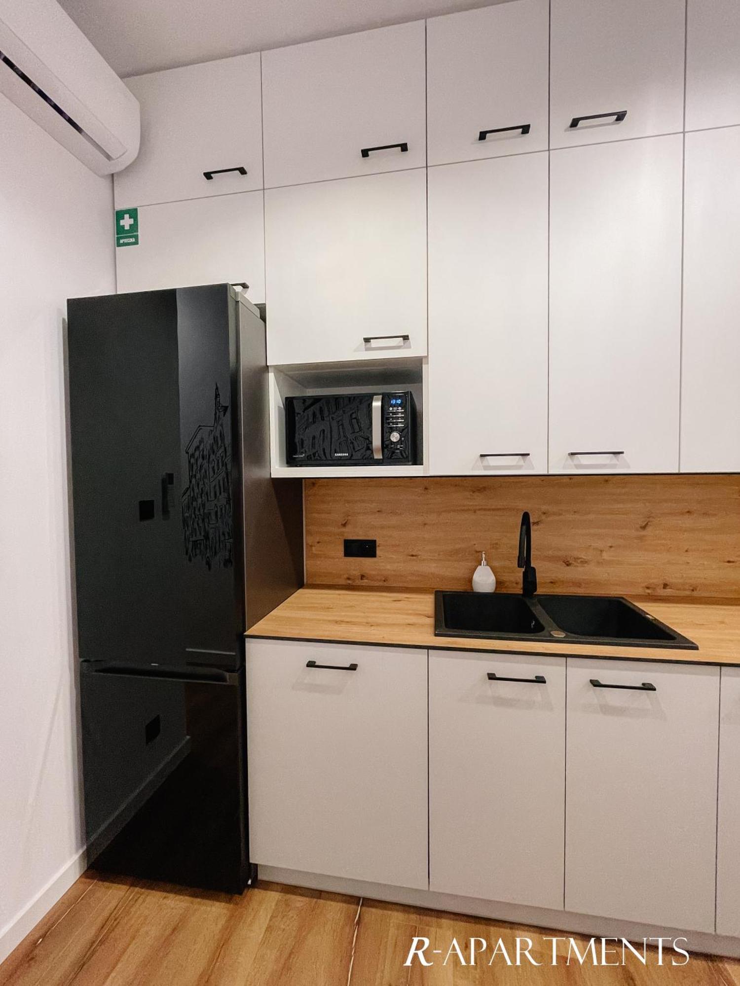 Apartment R-apartments *